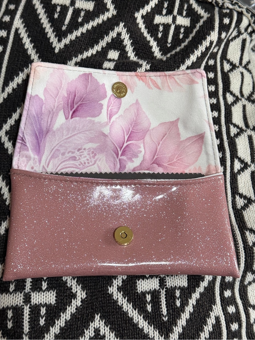 NWT: Makeup Junkie (MJ) Luxe Glitter Ballerina Sunglass Case (soft) DEAL! - Picture 4 of 6